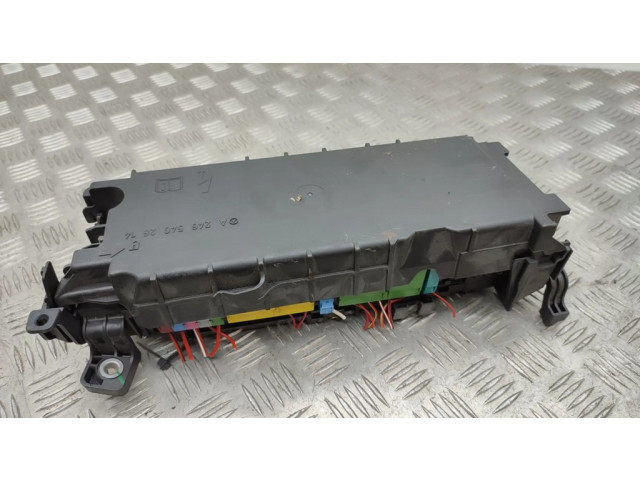   Pojistková skříňka A2469067200, A2465402614   Mercedes-Benz CLA C117 X117 W117 2015