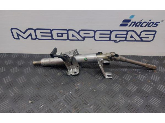 Руль Dacia Sandero   -  года       