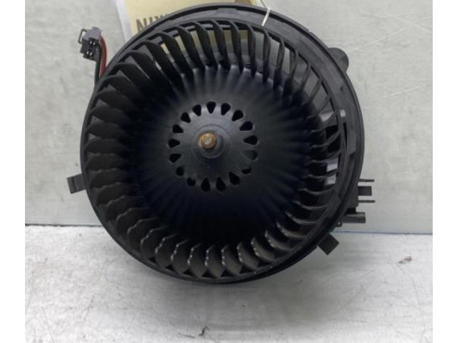 Вентилятор печки    5Q1819021H   Audi A3 S3 8V