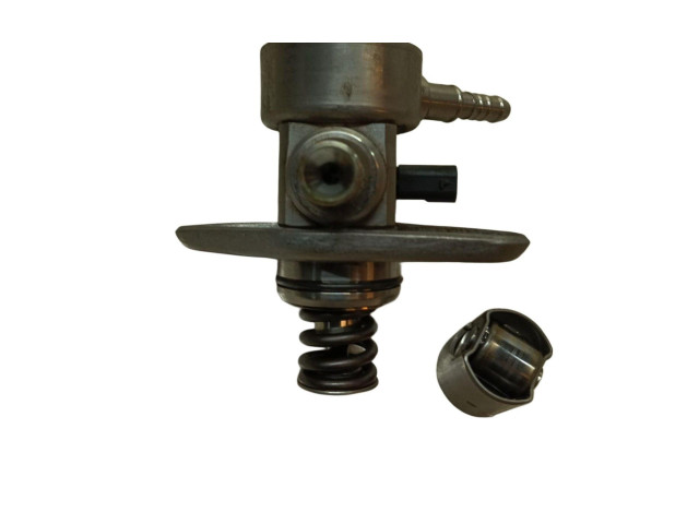 Топливный насос    4E127026AF, 04E127026AF   Seat Leon (5F)