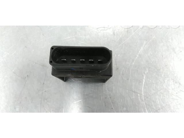 Блок управления топливного насоса 5Q0906093, 5Q0906093C Audi A3 S3 8V CUKB