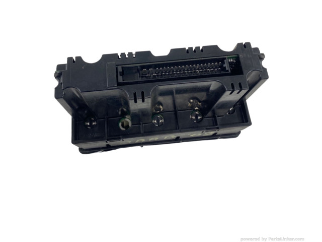 Блок управления климат-контролем A069853   Saab 9-5