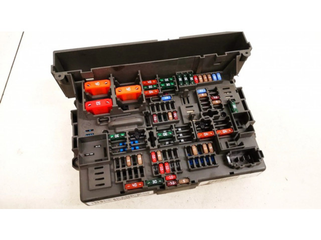 Pojistková skříňka 925281501, 9252815-01 BMW 5 GT F07 2013