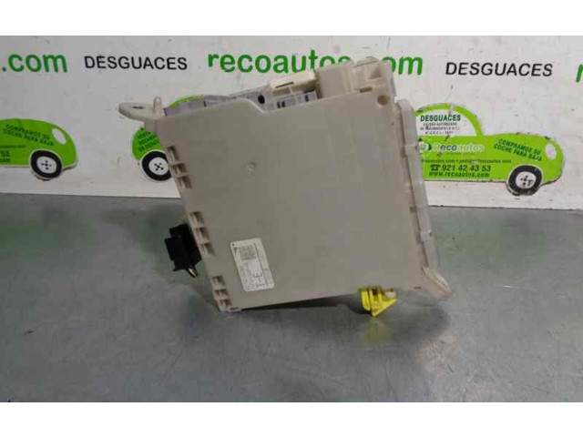 Блок управления 8273050480, 747003890W   Lexus LS 500