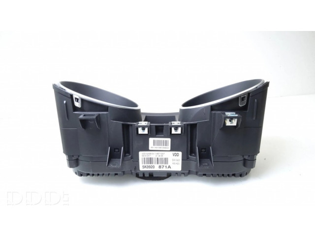 Панель приборов 5K0920871A Volkswagen Golf VI