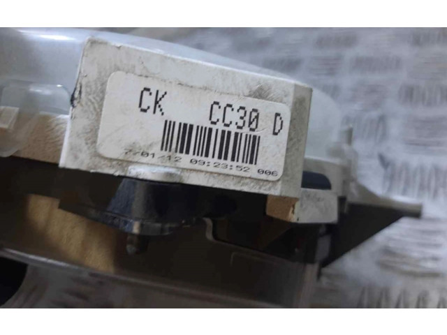 Přístrojová deska Mazda 5 2007 CC30D