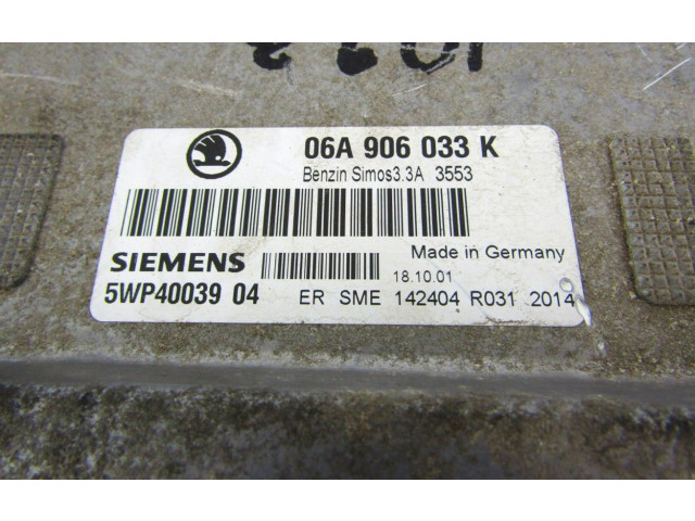 Блок управления двигателя 06A906033K, 5WP4003904 Skoda Octavia Mk1 (1U)