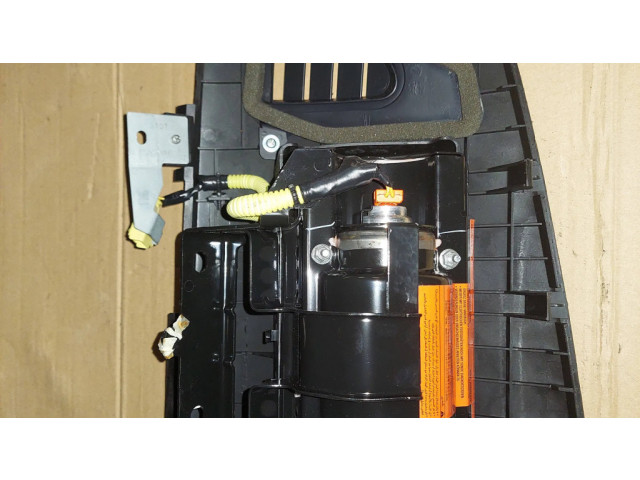 Подушка безопасности пассажира 2417897AC, KPEM107Z170494   Nissan Tiida C11