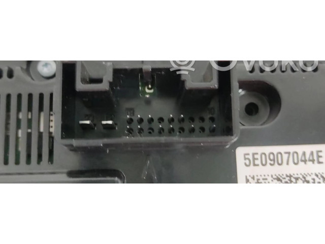 Блок управления климат-контролем 5E0907044E, 5E0907044E Skoda Octavia Mk3 (5E)