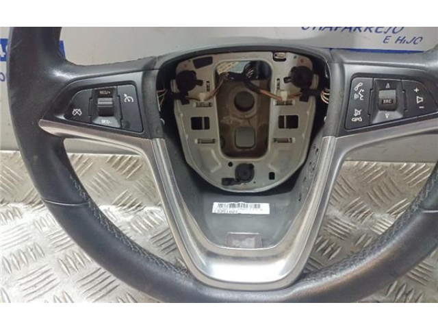 Руль Opel Meriva B  2010 - 2016 года 13351021, 13351021      