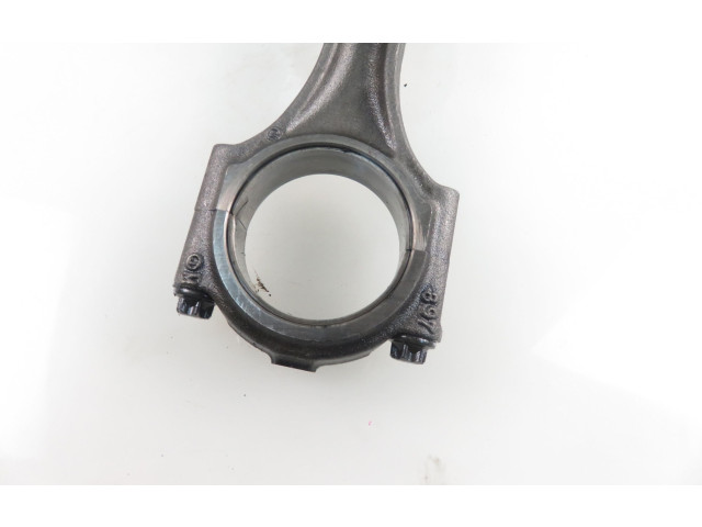 Поршень с шатуном 4HN Mitsubishi Outlander