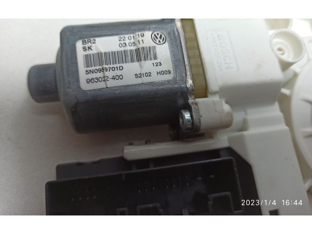 Передний двигатель механизма для подъема окон