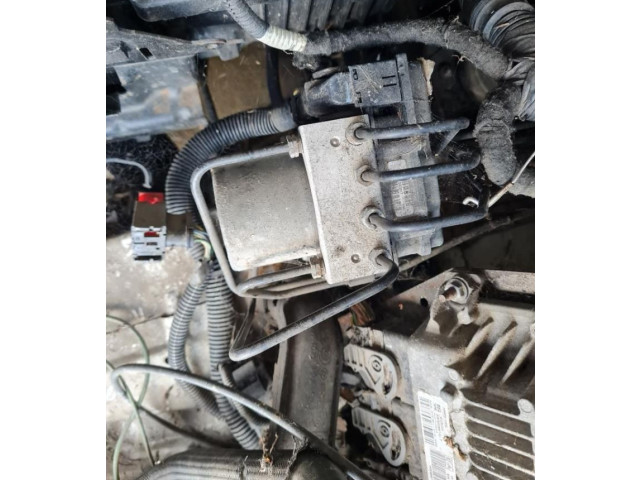 Блок АБС 0265231550   Peugeot  Expert  2007 - 2016 года