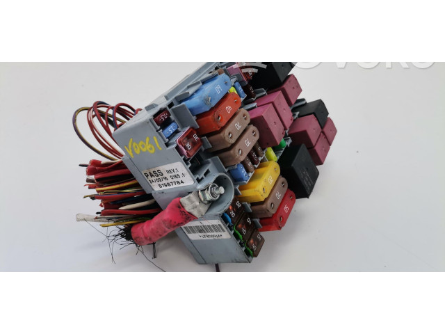 Блок предохранителей 51987784, 51987784 Jeep Renegade