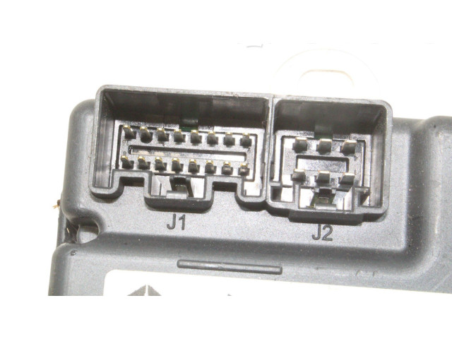 Блок управления редуктора коробки передач (раздатки) 68242163AB Jeep Cherokee