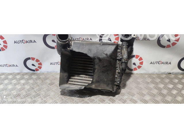 Интеркулер 95B145804B Porsche Macan