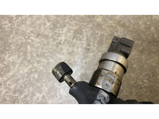 Vstřikovač 2367027020 Toyota Corolla E120 E130 pro naftový motor 2.0