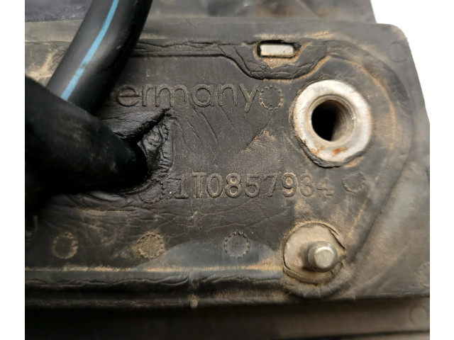 Зеркало электрическое        Volkswagen Touran II  2010 - 2016 года   