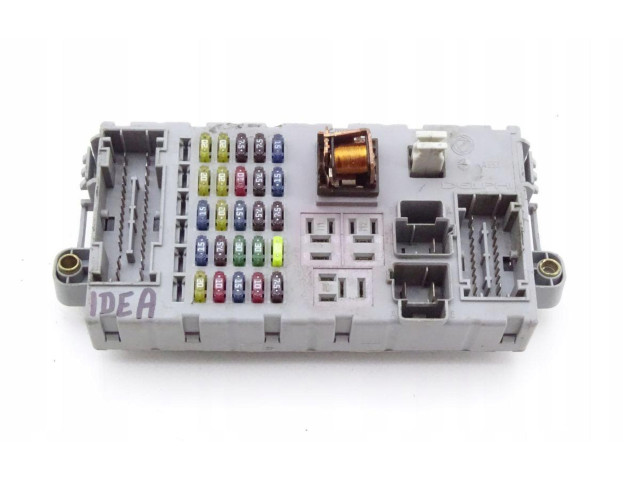 Блок предохранителей  51732919   Fiat Idea    