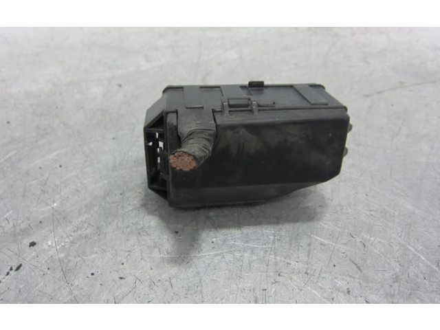 Pojistková skříňka 8266220040 Toyota Celica T200