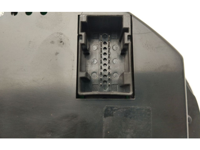 Přístrojová deska Maserati Quattroporte 2010 249711, U354