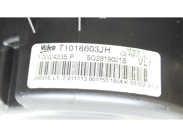 Вентилятор печки 5Q2819021B Volkswagen Golf VII