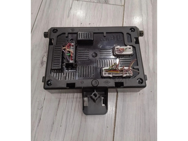 Блок комфорта 8201054128 Renault Clio III