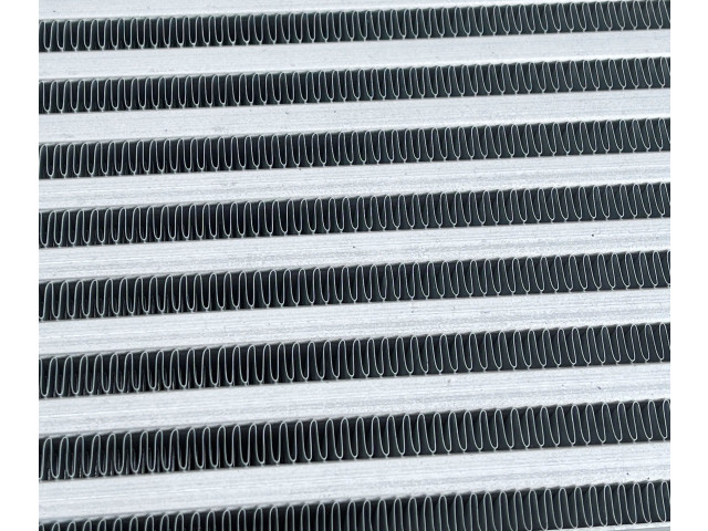 Интеркулер  8W0145805A, 8W0145805AB   Audi Q5 SQ5 