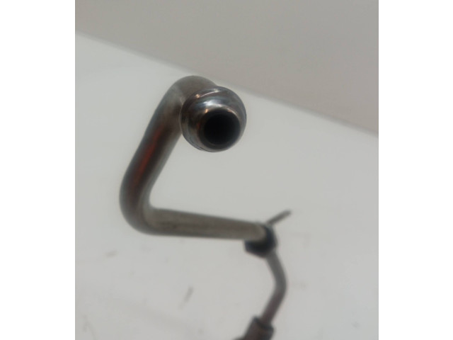 Топливная рампа 05C133320A, 0261500443 Skoda Scala