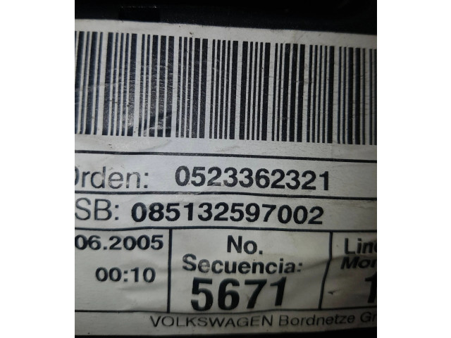 Блок предохранителей 0523362321, 085132597002   Audi A6 S6 C5 4B    