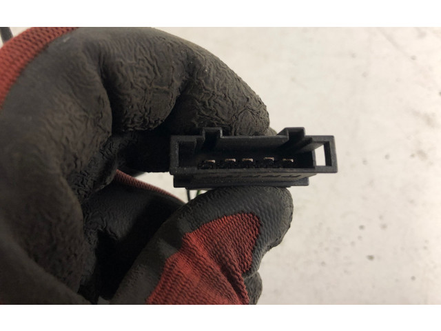 Зеркало электрическое     правое   Skoda Octavia Mk1 (1U)  1996-2004 года   