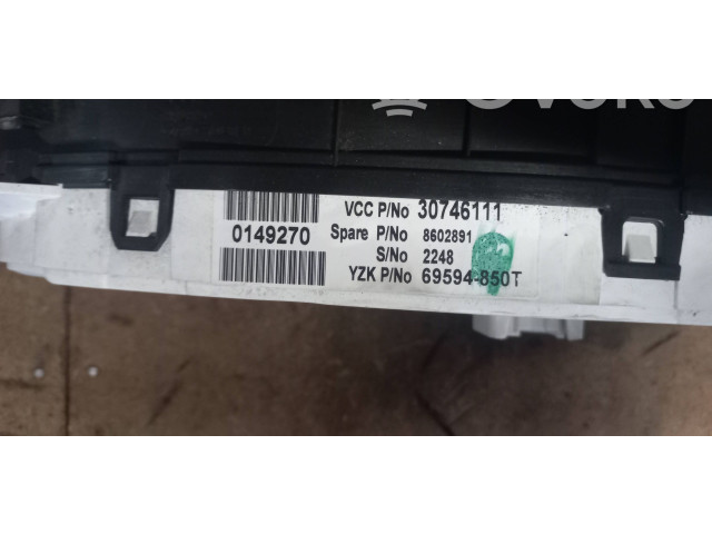Панель приборов 8691648   Volvo XC90       