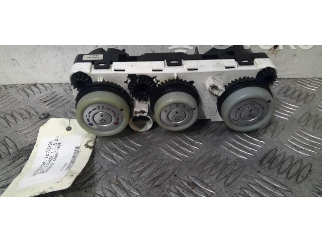 Блок управления климат-контролем MN164569 Mitsubishi Colt