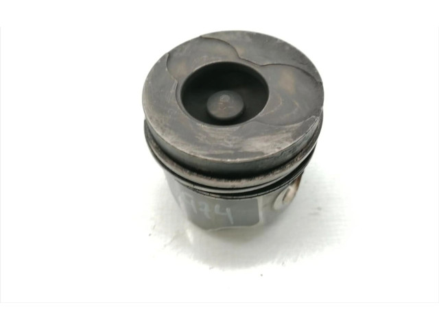 Поршень Renault Scenic RX