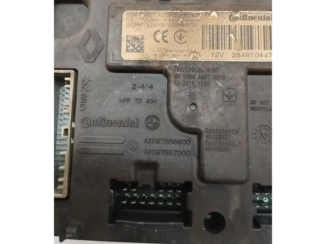 Блок комфорта 284B10447R Dacia Sandero