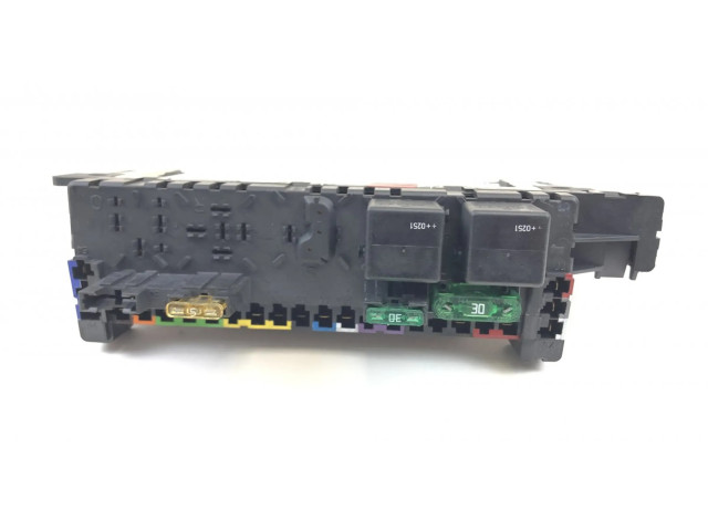 Pojistková skříňka 05045139, A2305454032 Mercedes-Benz SL R230 2003