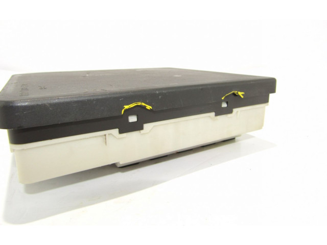 Блок предохранителей 284B7EB311   Daihatsu Cuore    