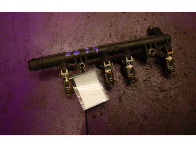 Vstřikovací lišta 3219018301, 3219018301   Fiat Punto (199)    188A4000 