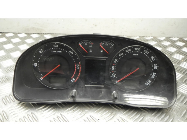 Панель приборов 3U0920840A Skoda Superb B5 (3U)