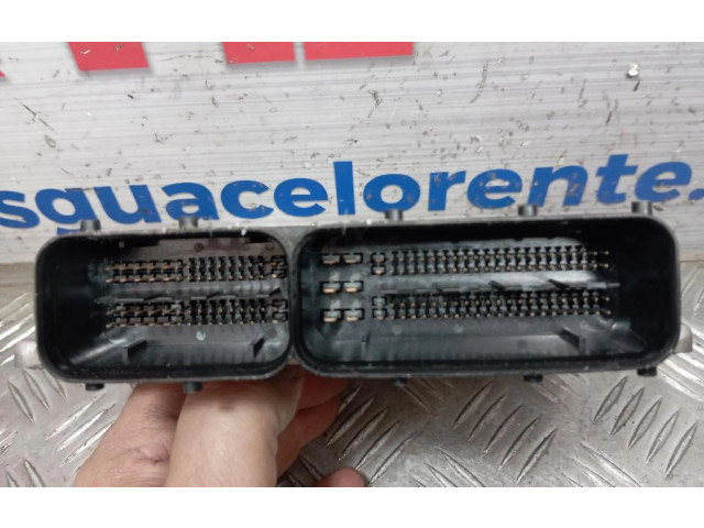 Блок управления двигателя 55260938, 8GMK   Fiat 500X