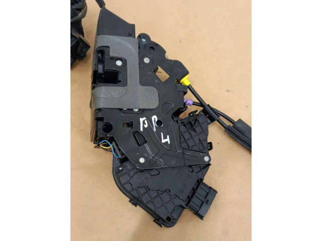 Передний замок