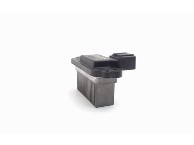 Блок управления климат-контролем PM010020B Mazda 3 I