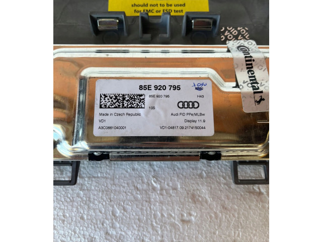 Дисплей    85E920795, 85E920795   Audi e-tron