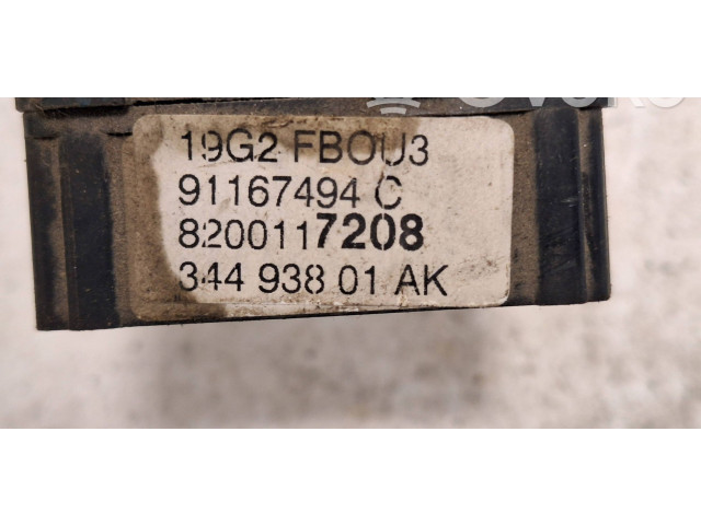 Ручка стеклоочистителей 8200117208, 91167494C   Renault Trafic II (X83)