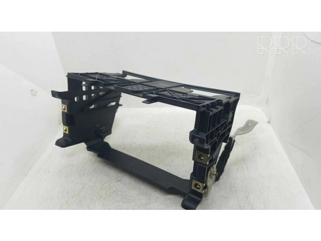 Другая деталь салона