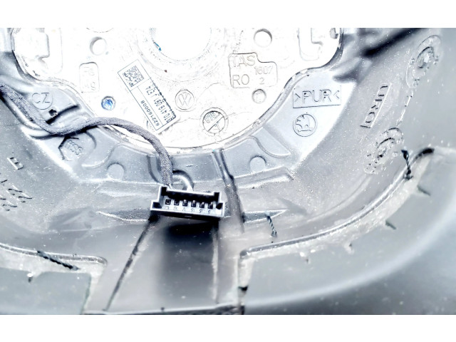 Руль Skoda Yeti (5L)  2009 - 2017 года 3T0419091JE74, 62216000B      