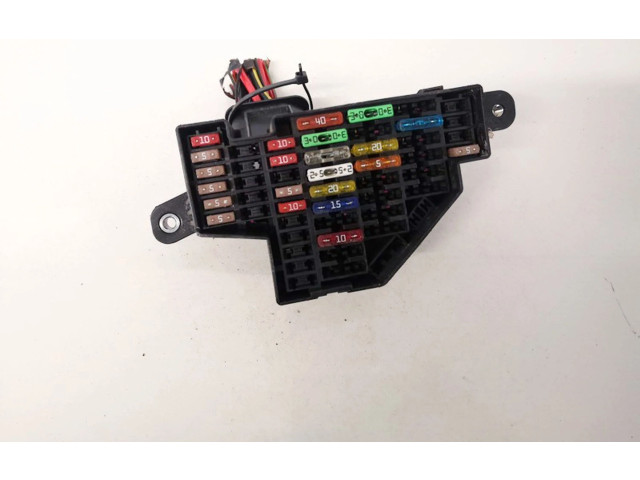 Блок предохранителей 1k2941824 Skoda Octavia Mk2 (1Z)