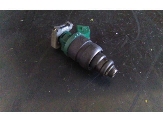 Vstřikovač 0370906031AA Seat Toledo II (1M)