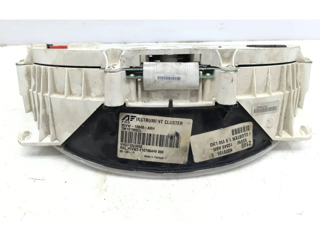 Панель приборов 7M1919882L, 95VW10849ABH   Ford Galaxy       