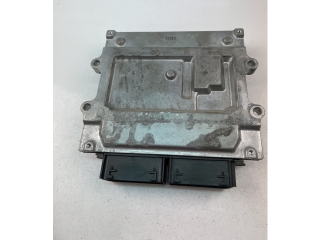 Блок управления двигателем Блок управления 32242005   Volvo V70